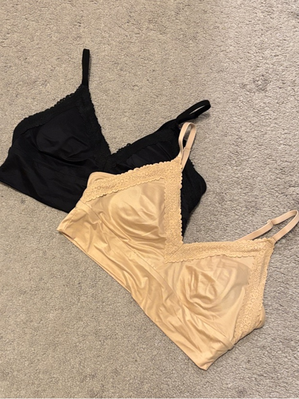 Bundle of 2 Aerie Lace-Trim Wireless Bralettes - Black & Nude